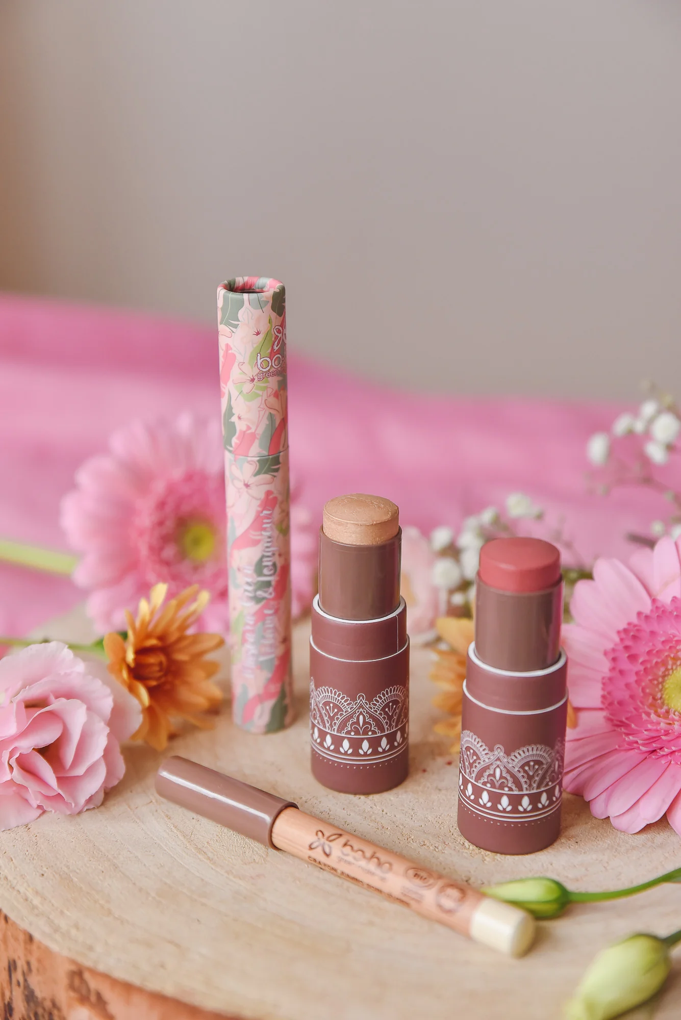 Boho Green Make-up Multistick (5,5 g) - Rosewood - Image 4