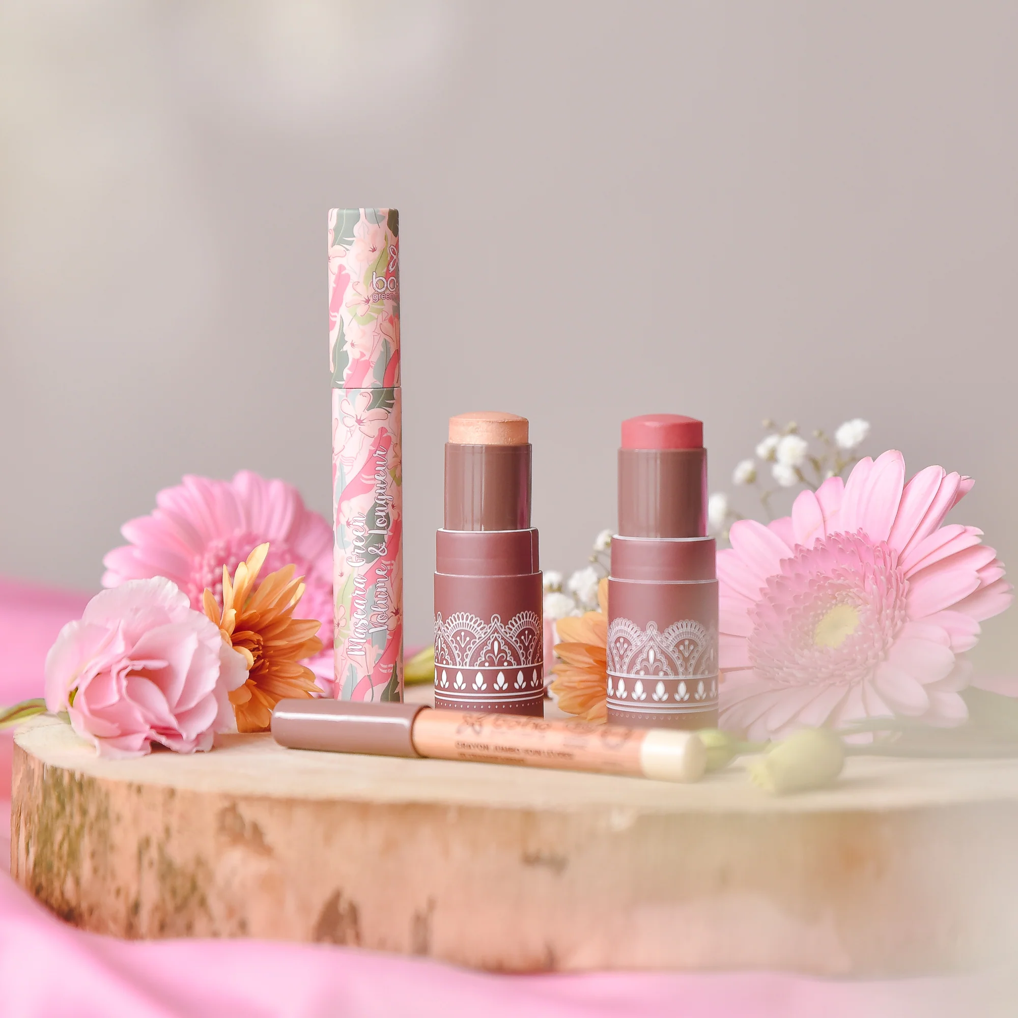 Boho Green Make-up Multistick BIO (5,5 g) - Sweet Poem - Image 2