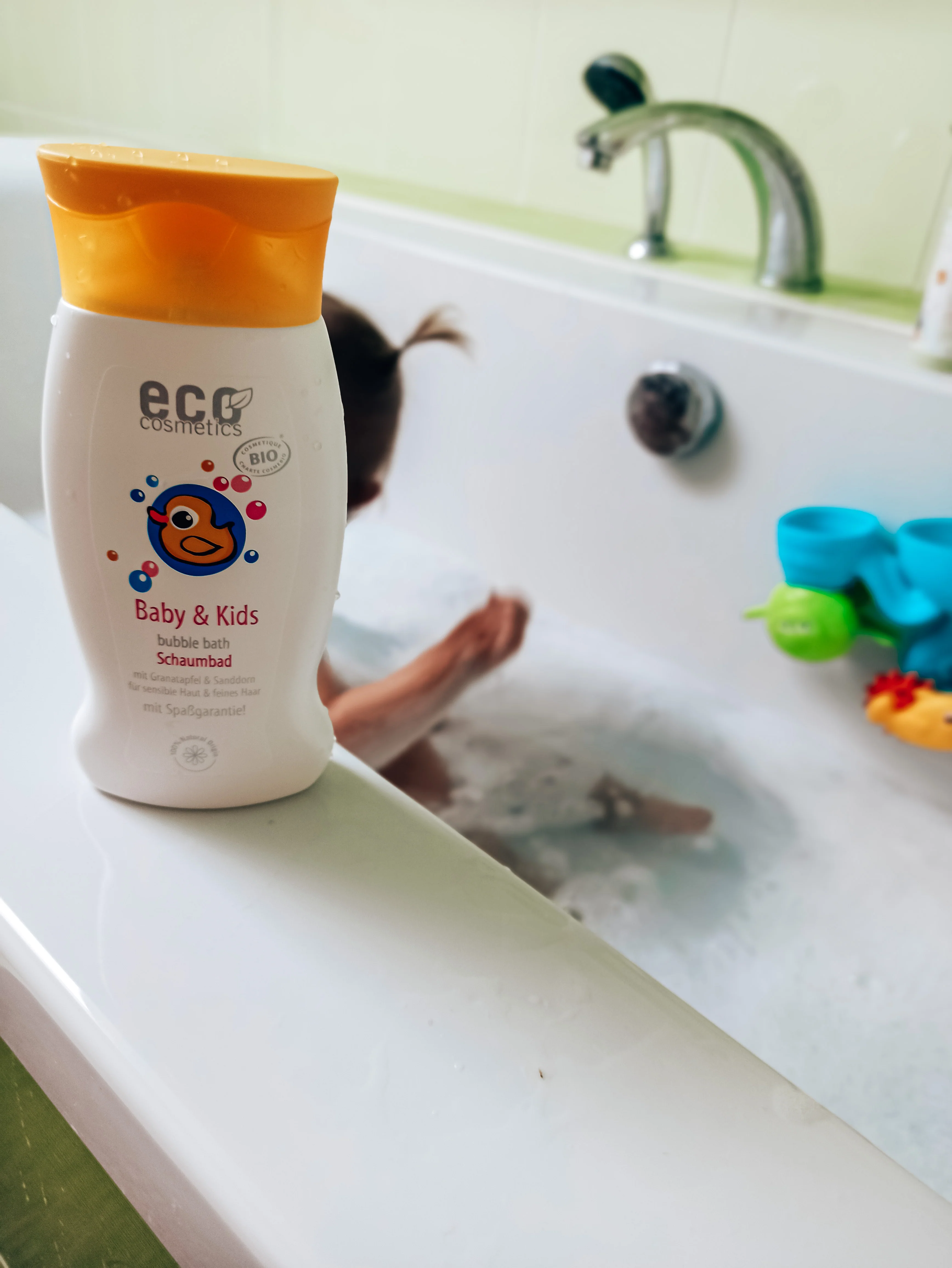 Eco Cosmetics Baby Dětská bublinková koupel BIO (200 ml) - Image 2