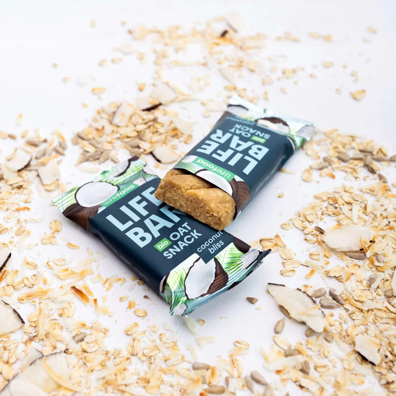 Lifefood Tyčinka Lifebar Oat Snack Coconut Bliss BIO (40 g) - Image 2