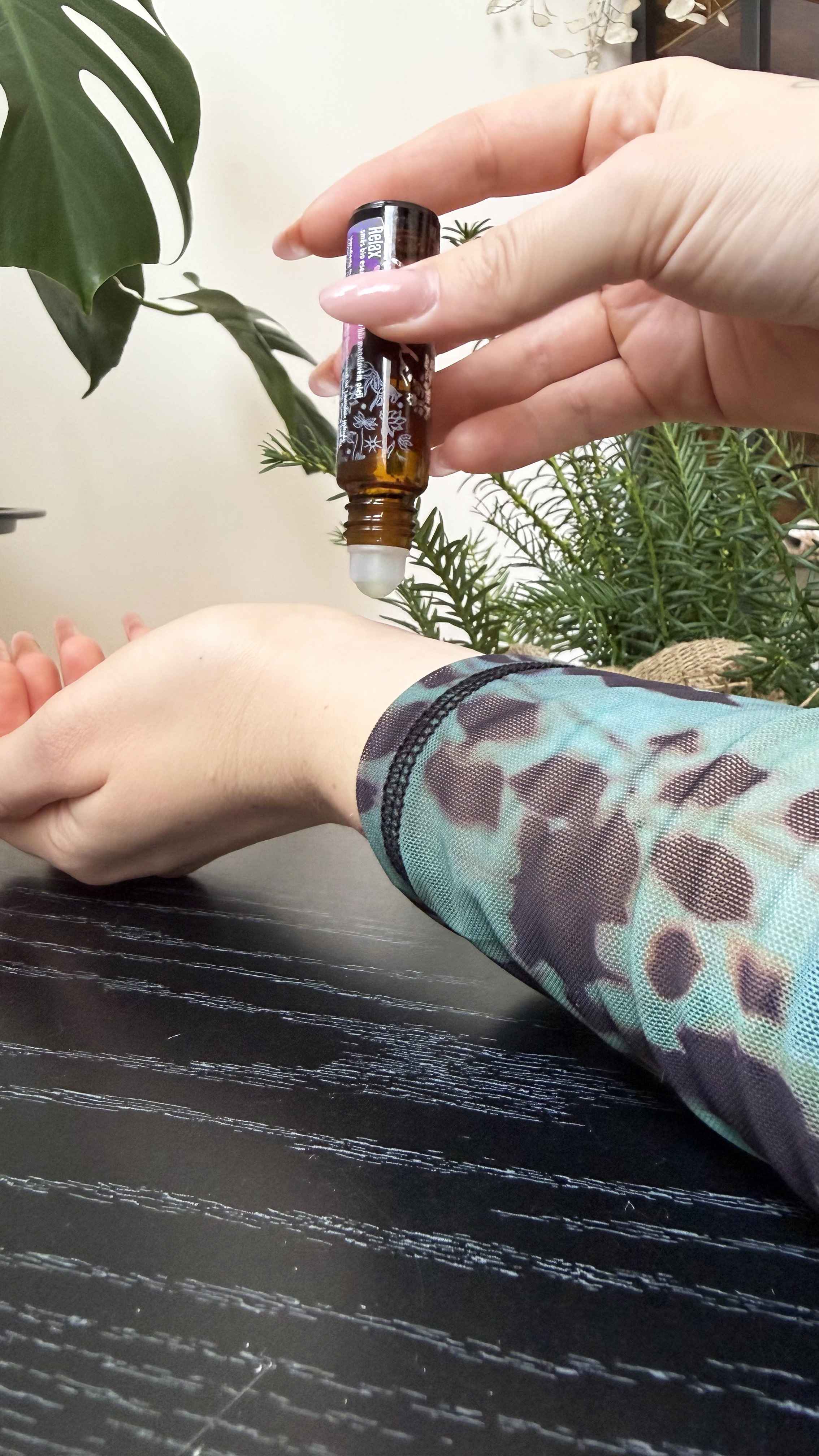 Natasha Roll-on Směs esenciálních olejů - Relax (10 ml) - Image 5