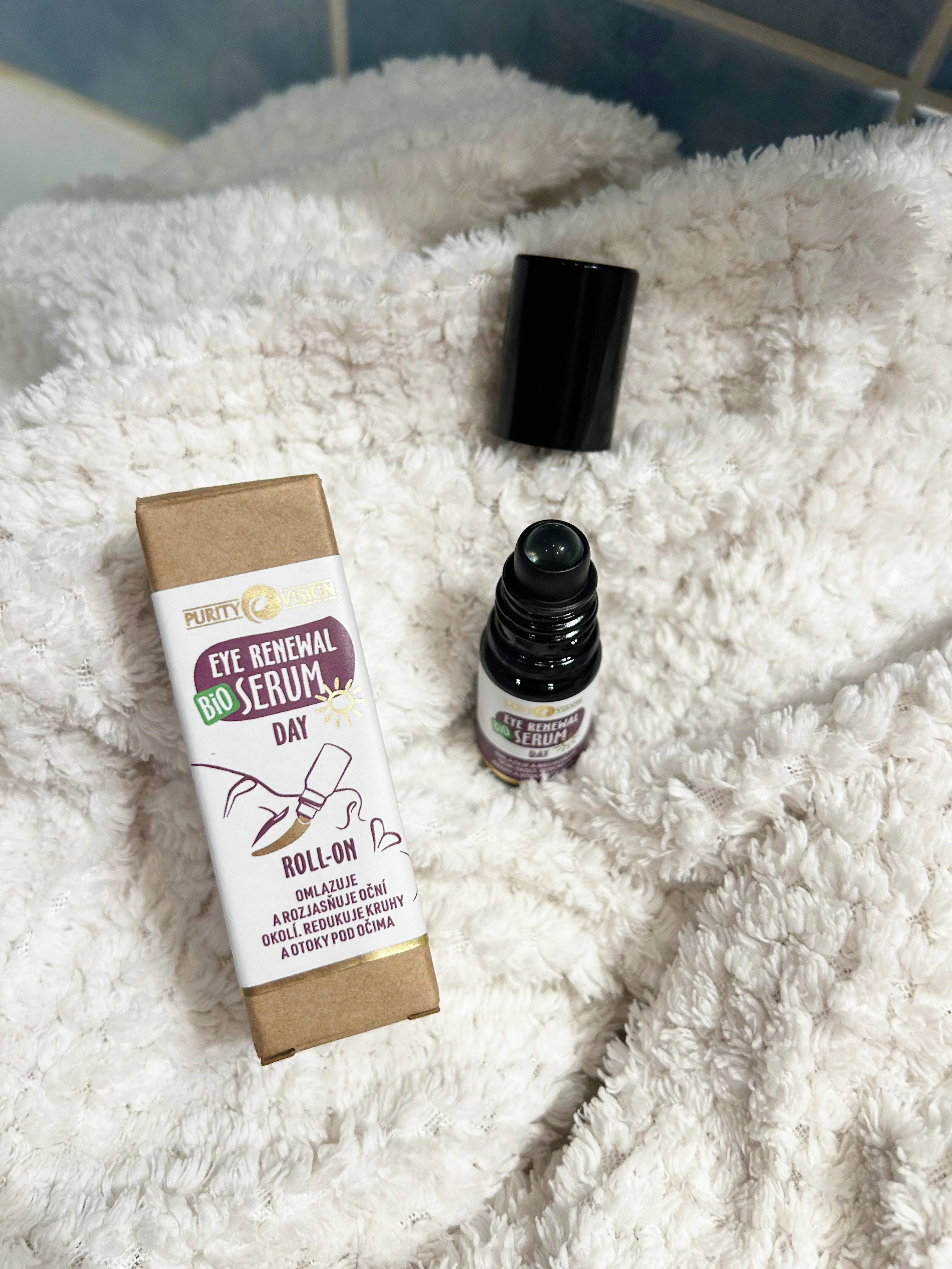 Purity Vision Obnovující roll-on sérum na oční okolí (5 ml) - denní - Image 3