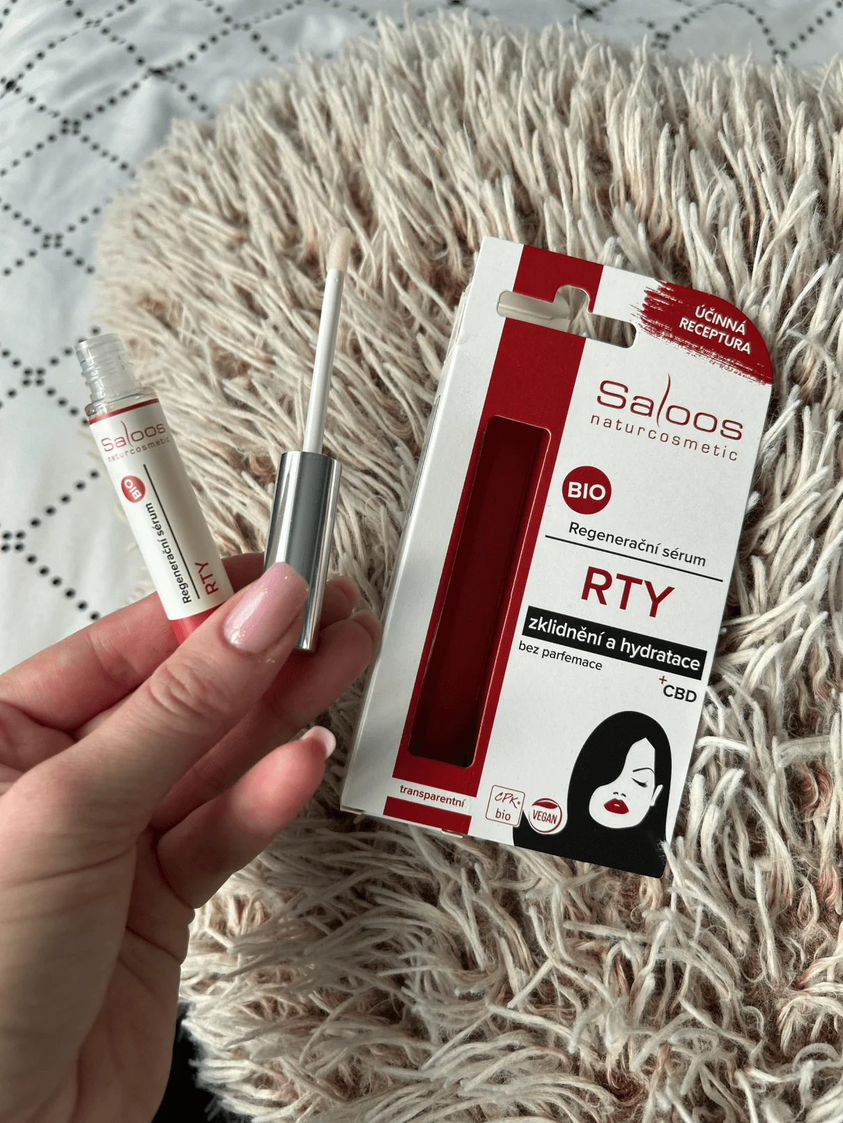 Saloos Hydratační sérum na suché a popraskané rty BIO (7 ml) - Image 2
