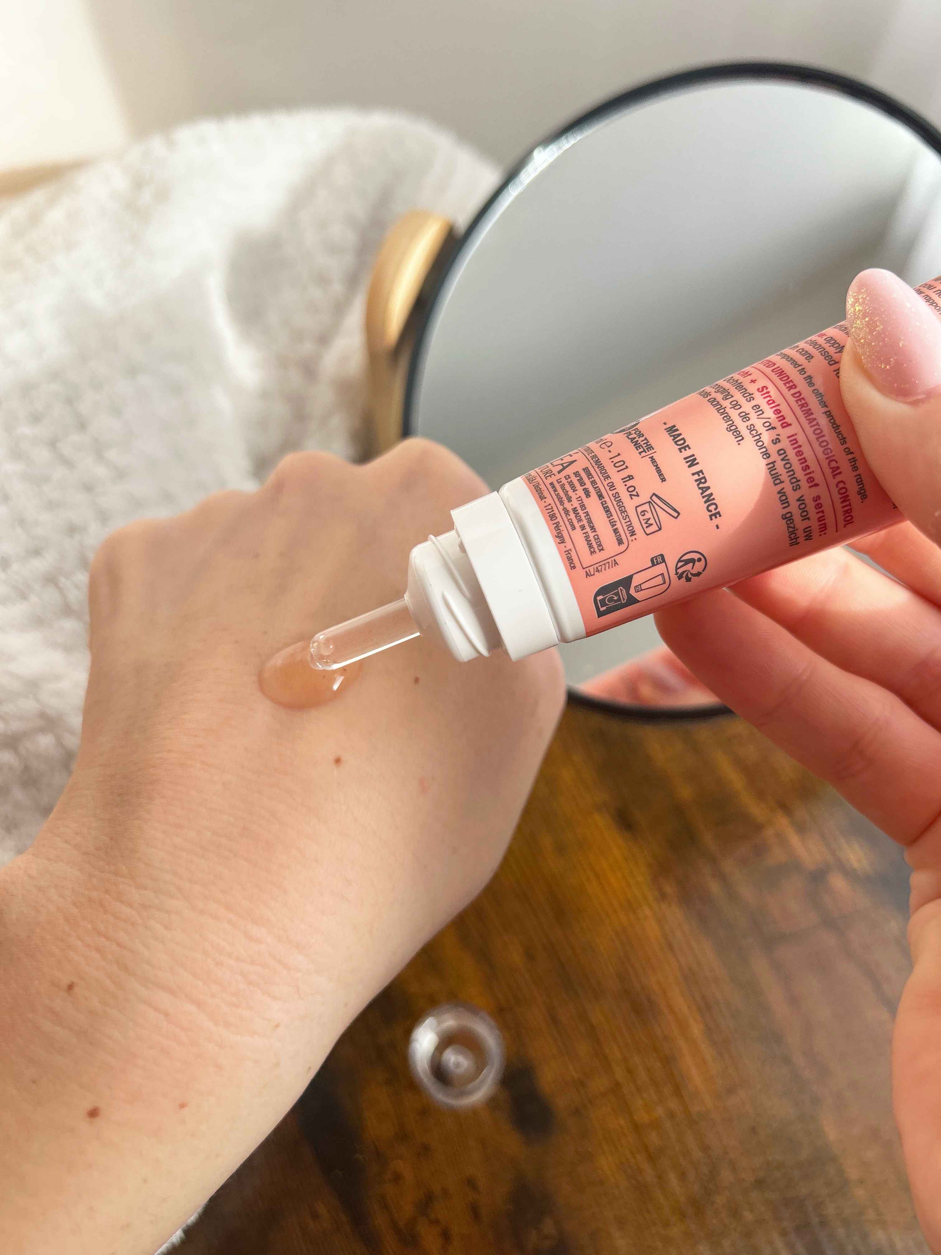 SO’BiO étic Sérum rozjasňující proti vráskám Lift'Grenade BIO (30 ml) - Image 5