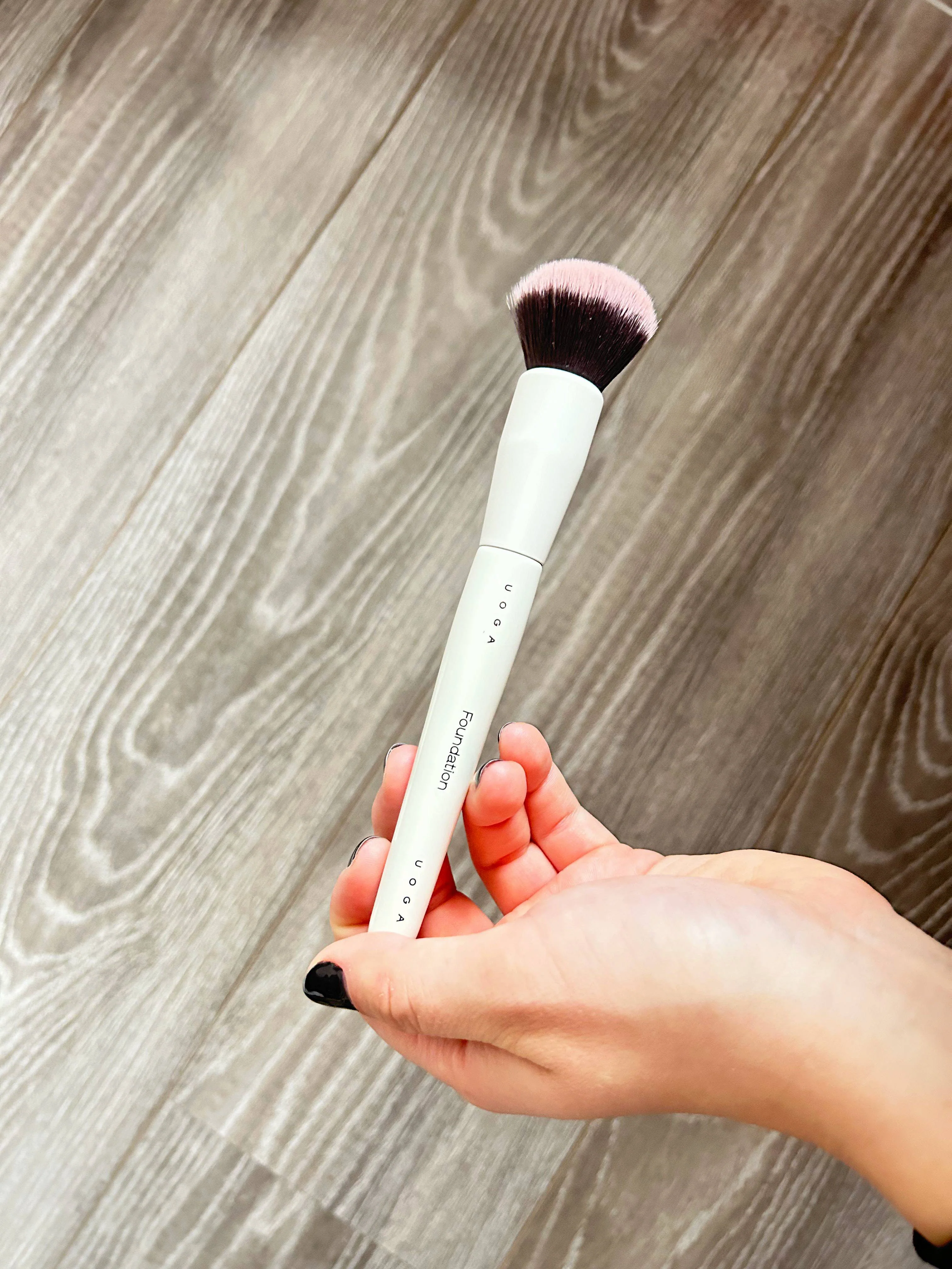 Uoga Uoga Štětec na minerální make-up - Image 4