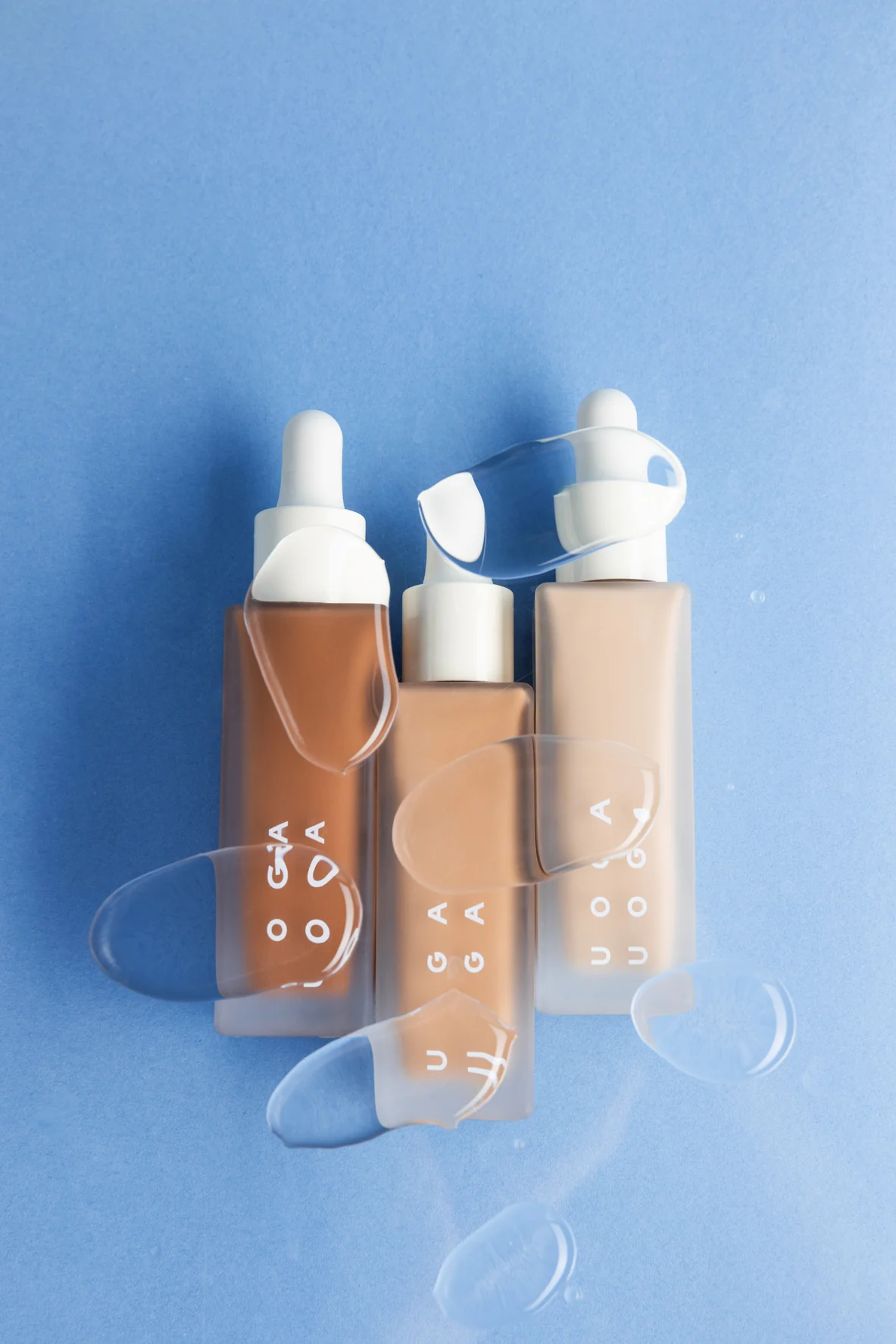 Uoga Uoga Tekutý minerální make-up a sérum SPF 20 BIO (30 ml) - Image 13